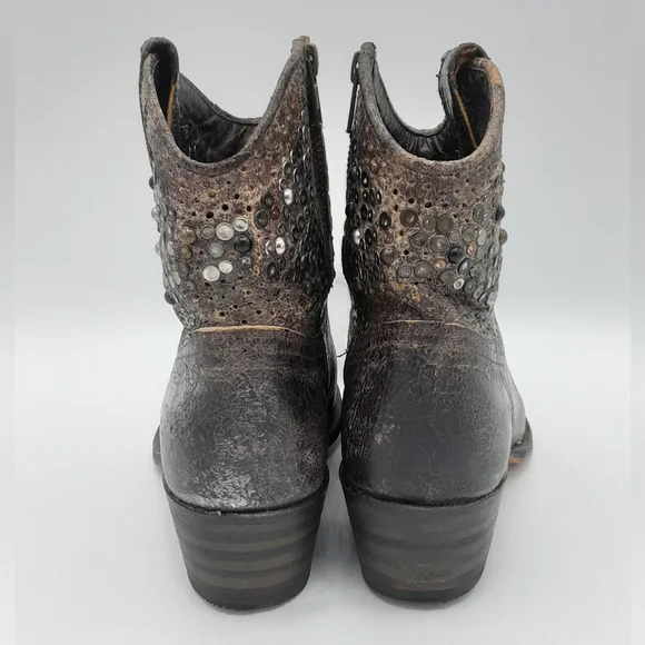 Frye Deborah Studded Metallic Leather Ankle Short Boots. - Picture 7 of 16